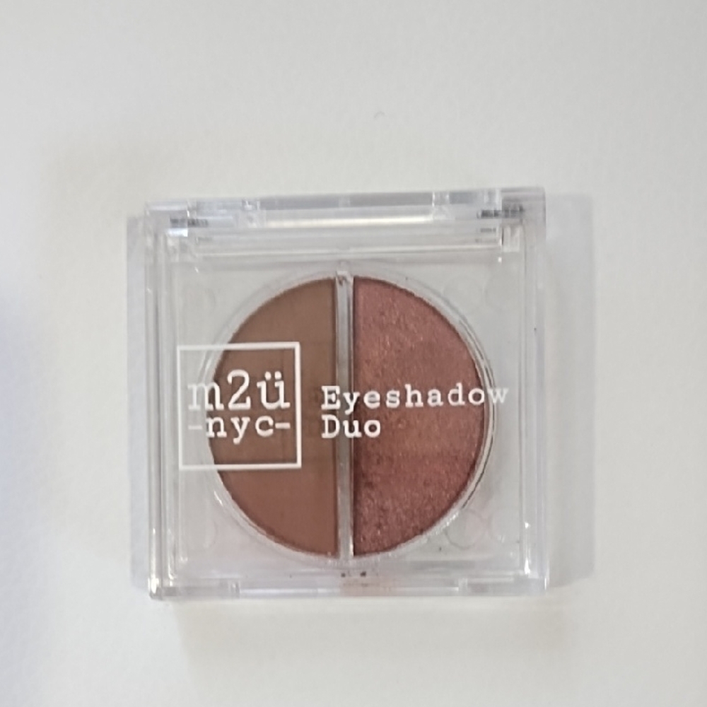 M2U NYC Eyeshadow Duo